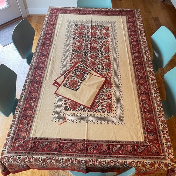 Tablecloth that can be used for a yoga, a meditation mat. Etc - Picture 2 of 6